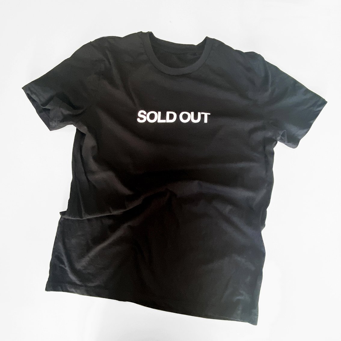 【sold out】5人サイン Tシャツ IMG_2785+copy.jpg?auto=format&